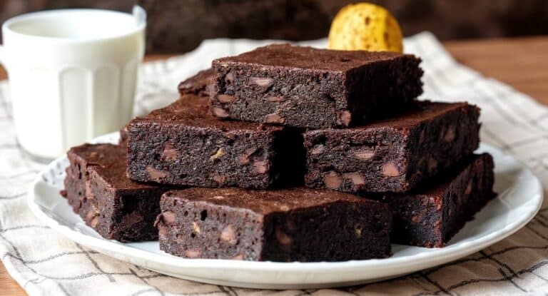 Fudgy Banana Brownies