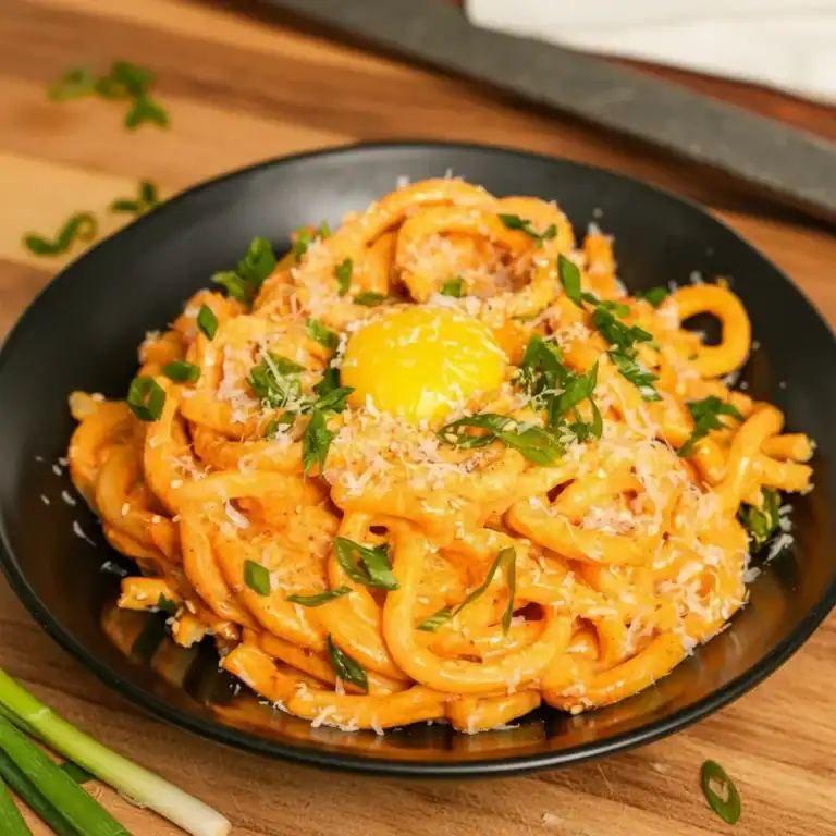 Creamy Gochujang Udon Noodles